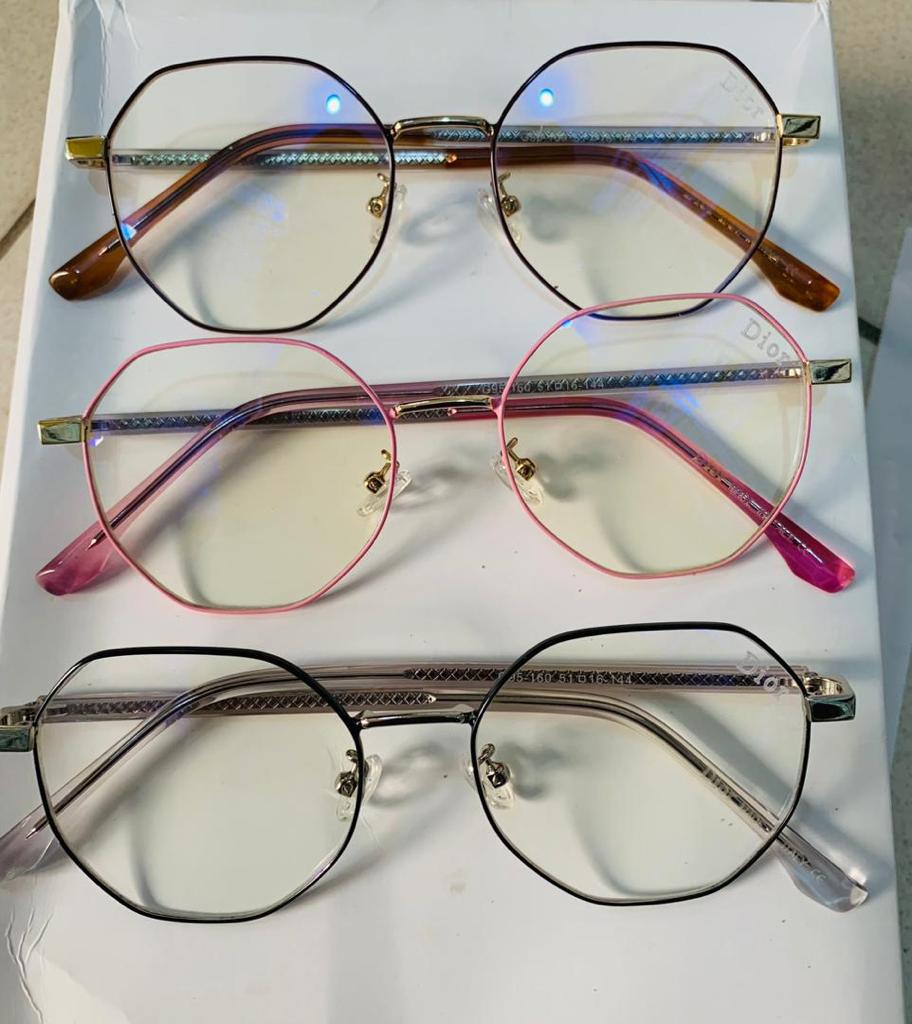 نظارت اطفال انيقة بتصاميم عصرية من محلات البقيع للنظارات